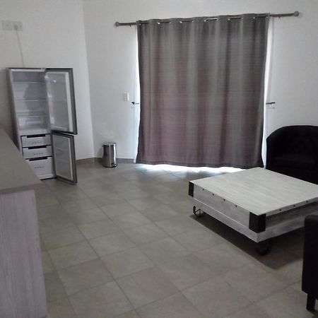 Xain Quaz Camp Hotel Gobabis ภายนอก รูปภาพ