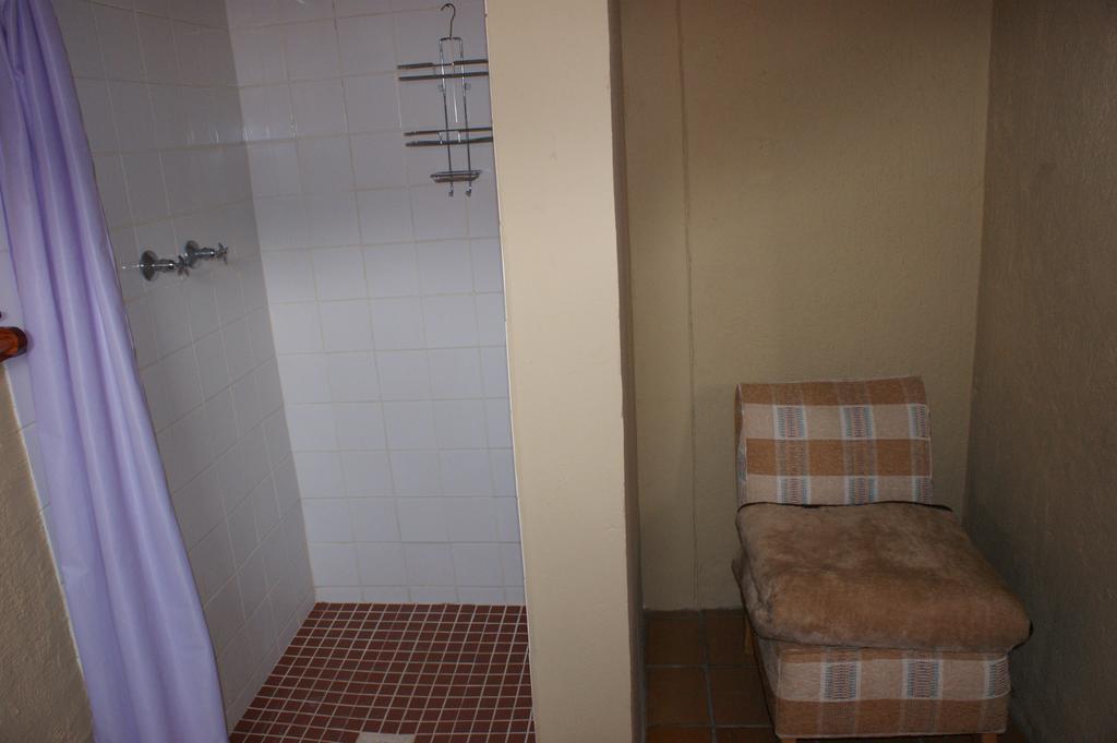Xain Quaz Camp Hotel Gobabis ภายนอก รูปภาพ